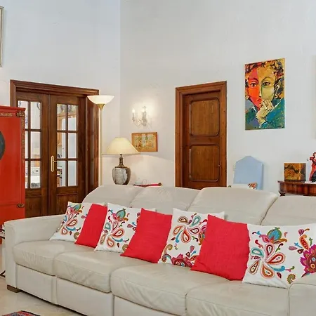 Casa Cumbre - 3 Bedroom Villa