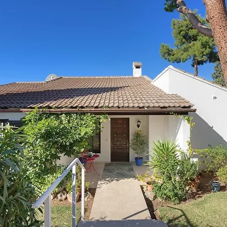 Villa Casa Cumbre - 3 Bedroom Marbella