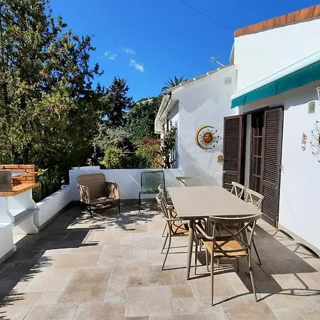 Casa Cumbre - 3 Bedroom Villa Marbella